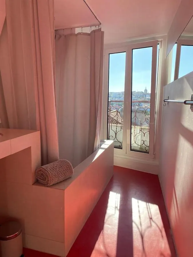 Combro Penthouse Apartment Lisboa Portugal